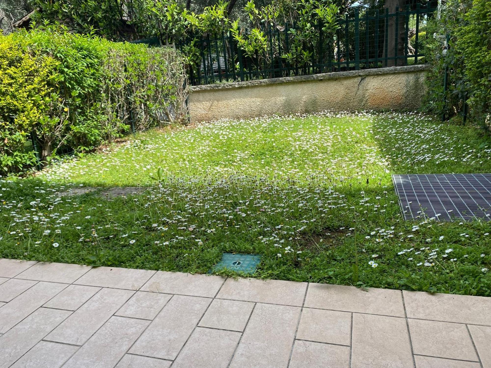 Apartment Flower Raffa Екстер'єр фото